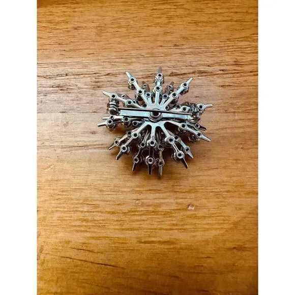 VTG Faceted Rhinestone Brooch Pin‎ Statement Silver Tone Star Burst Atomic Style - Picture 9 of 12